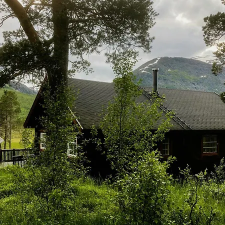 Log By Skoddeberg In Tjeldsund Holiday home
