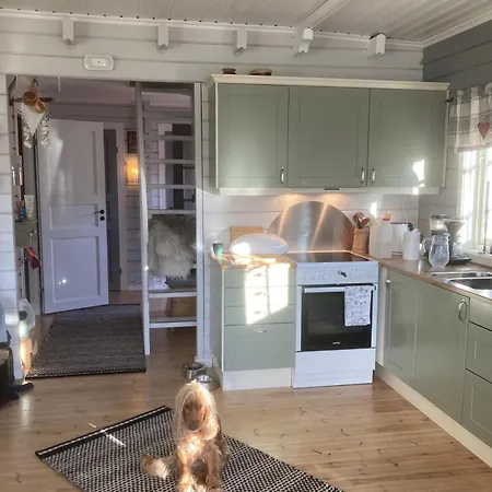 Holiday home Log By Skoddeberg In Tjeldsund